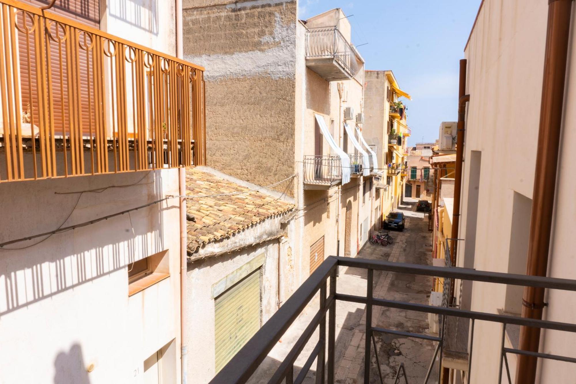 Апартаменти La Terrazza Di Rachele Кастелламмаре-дель-Гольфо Екстер'єр фото