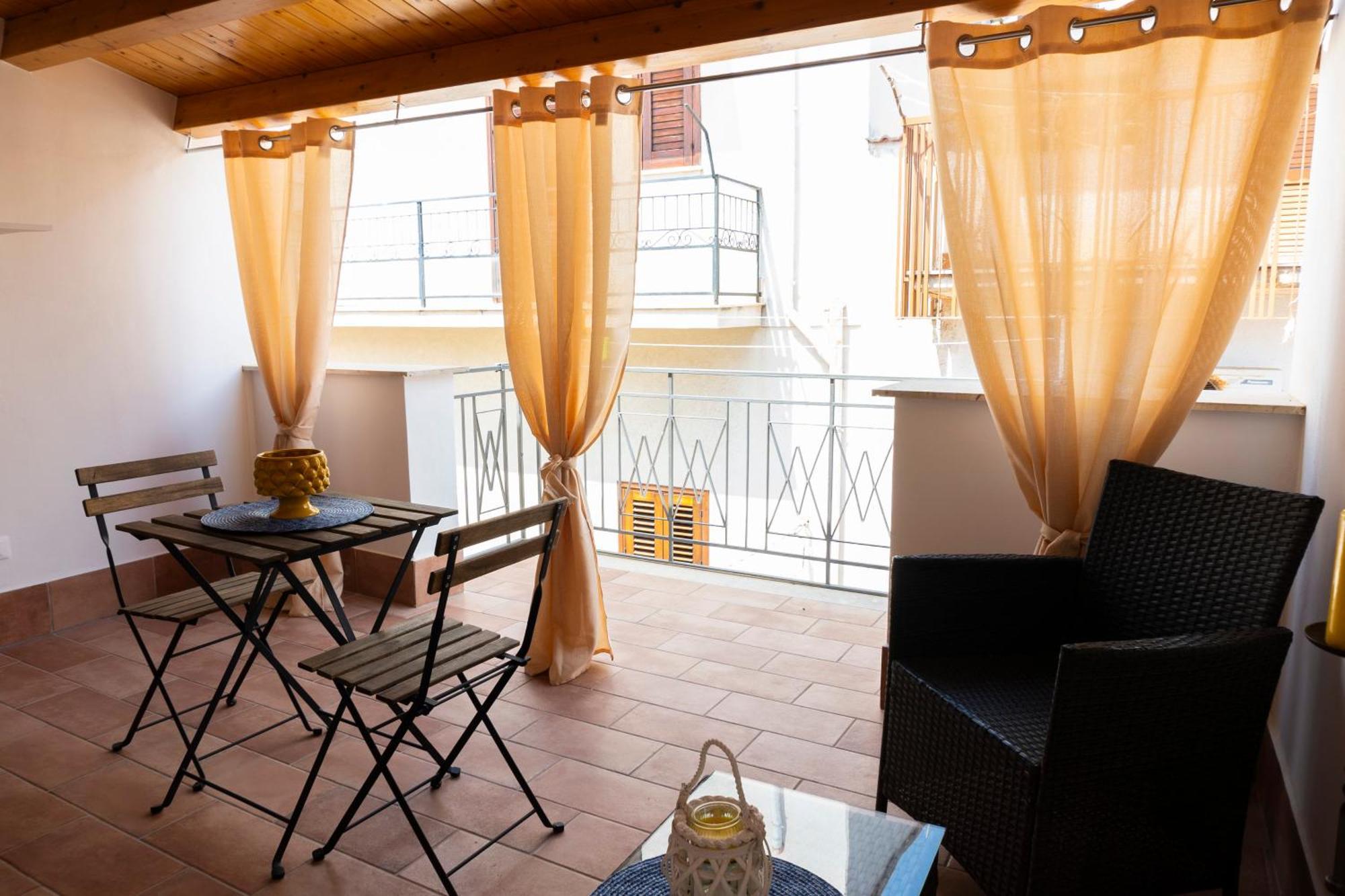 Апартаменти La Terrazza Di Rachele Кастелламмаре-дель-Гольфо Екстер'єр фото
